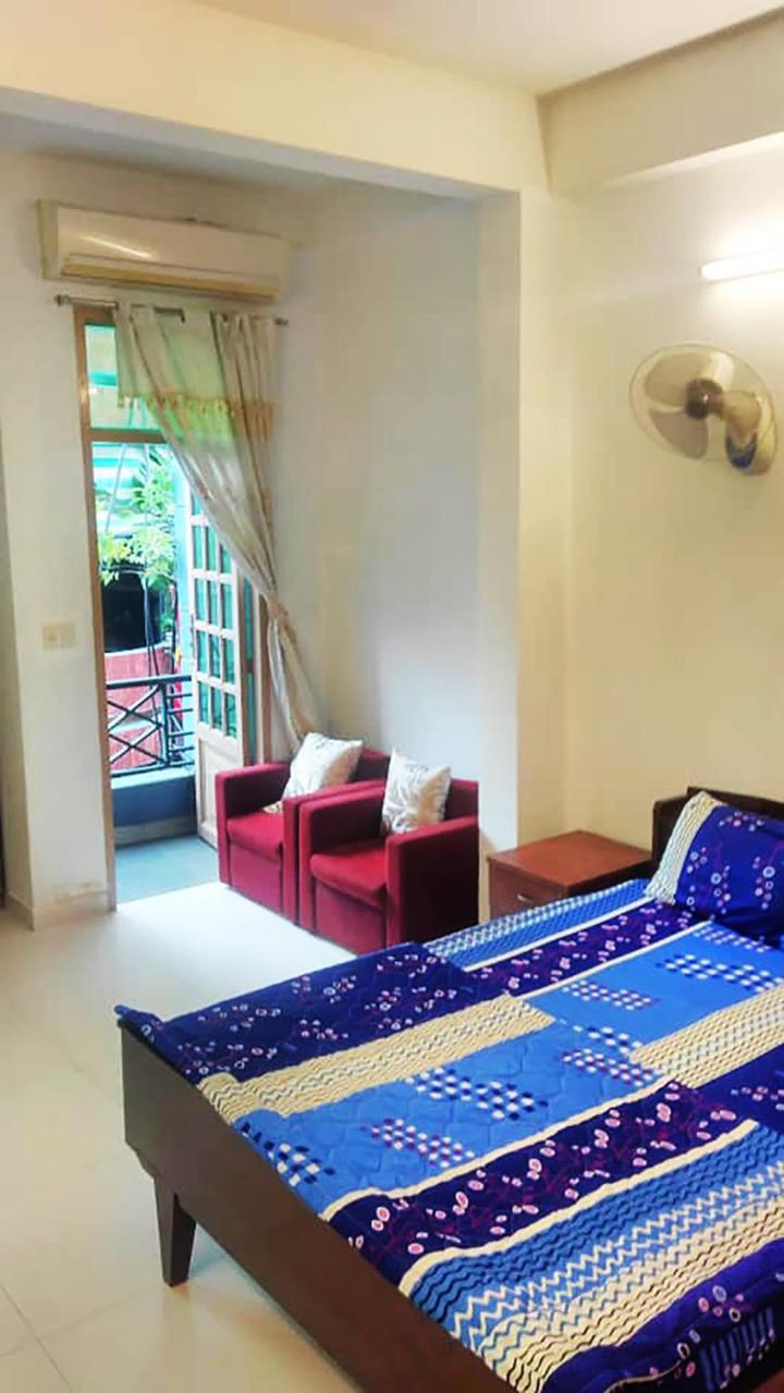 Ben Thanh Motel Thành Pho Ho Chí Minh Esterno foto